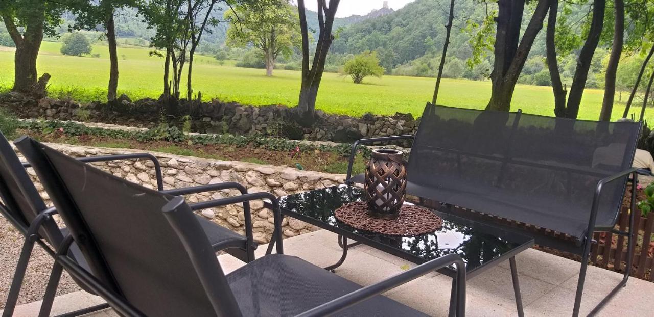 Holiday Home Adna Bihać Eksteriør billede